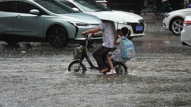 # - My News! China Renews Alerts for Rainstorms High Temperatures