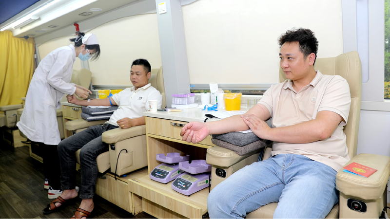 China Strengthens Blood Donation System with Enhanced Safety Measures 