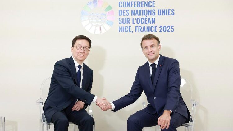 China to Enhance Strategic Communication Coordination with France Vp 