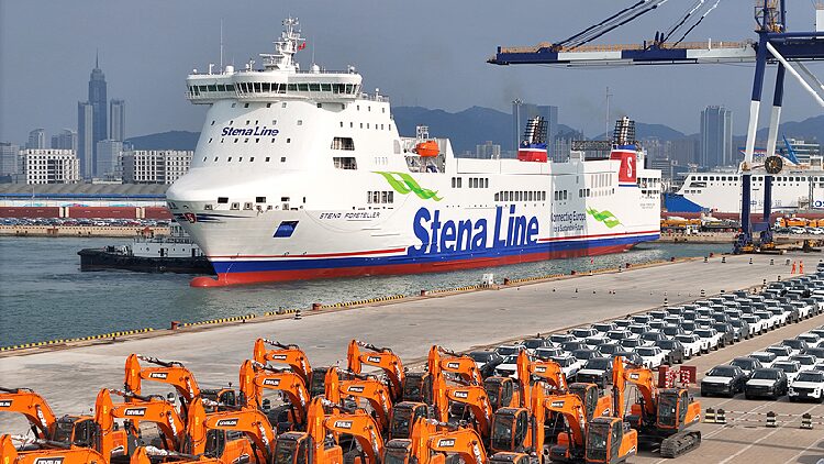 # - My News! Chinas Exports Grow 63 in May As Trade with Africa Sees Big Jump