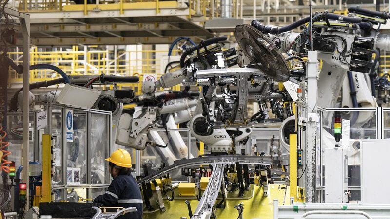 China’s Industrial Profits Slip 1.1% Despite Manufacturing Boost China's industrial profits down 1.1% in Jan-May