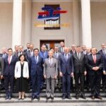 Chinese Fm Meets Envoys from Eu Member States 
