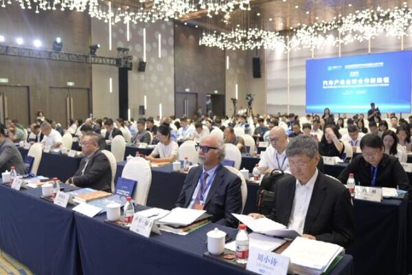 # - My News! Chinese Car Exports Will Surge Auto Industry Insiders Video Poster