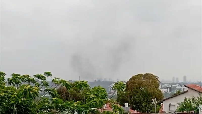Loud Explosions Rock Tel Aviv After U.S. Strikes in Iran Exclusive: Loud explosions heard in Tel Aviv video poster