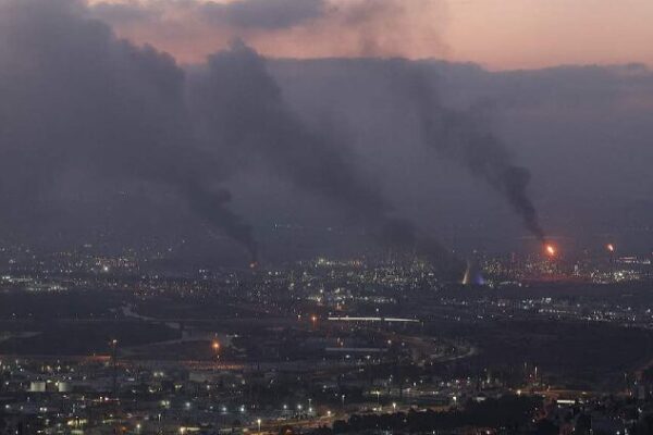 Expert Warns Iran-Israel Clash Puts Middle East in ‘Most Dangerous’ Moment Expert: Iran-Israel clash puts Middle East in 'most dangerous' moment