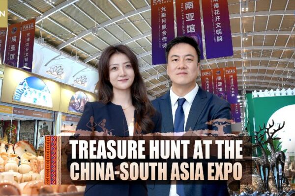 Live Treasure Hunt at 9th China south Asia Expo 