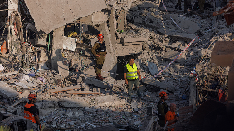 Live Updates of the Intense Clashes Between Israel and Iran 