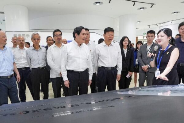 # - My News! Ma Ying jeou Visits Mainlands Fujian Province