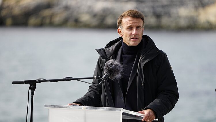 Macron Visits Greenland Criticizes Us Takeover Threats