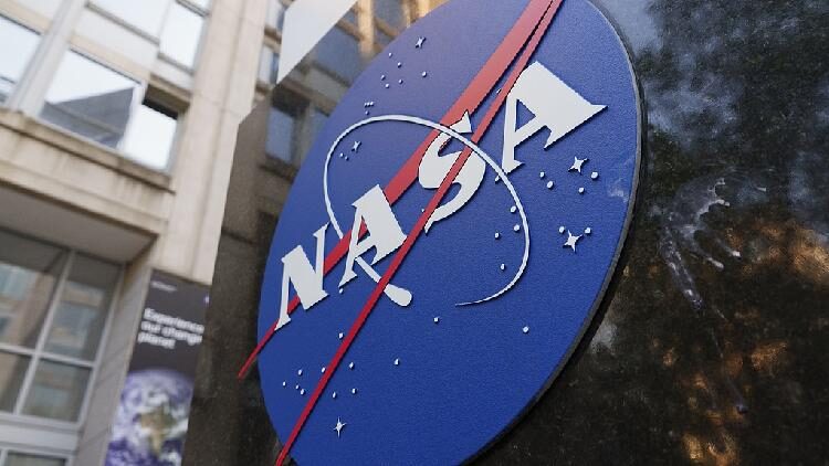 NASA and SpaceX: Strengthening Ties for the Future of Space Exploration Musk-Trump rift threatens NASA, Pentagon programs: report