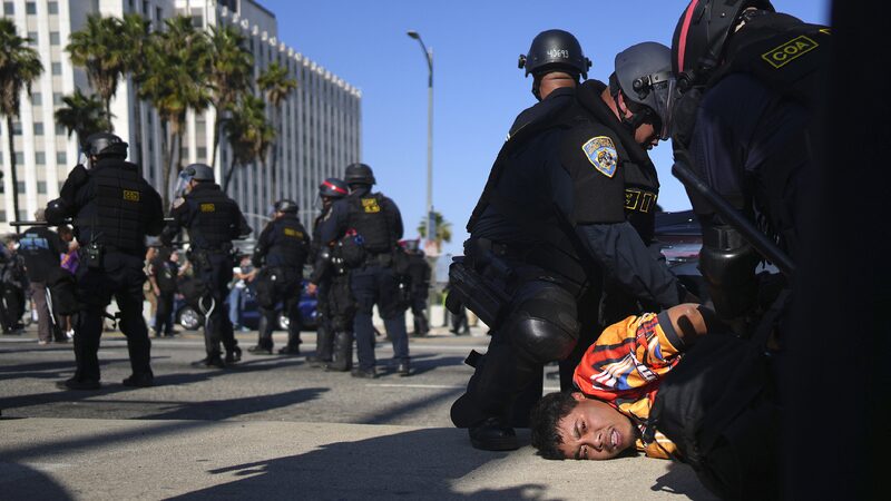 # - My News! Police Make mass Arrests in La During Nighttime Curfew