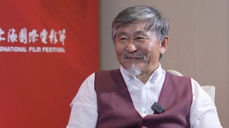 Revered Kyrgyzstani Filmmaker making a Film in China is My Dream Video Poster