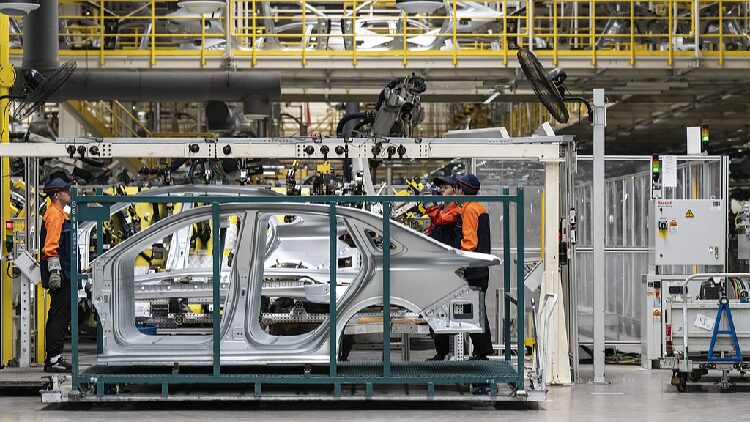 the Tariff Survival Playbook Chinas Manufacturing Reinvention 