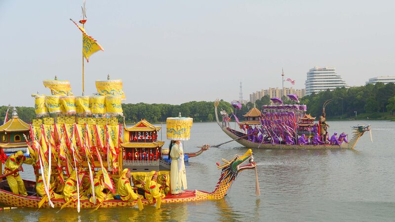 # - My News! Traditional Dragon Boat Event Draws Spectators in Shanghai