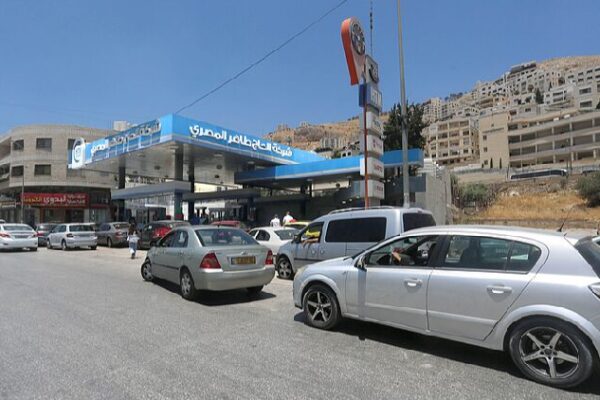 West Bank Life Paralyzed As Israeli Closure Enters 3rd Day 