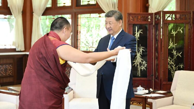 Xi Jinping Urges Panchen Rinpoche to Promote Unity in Xizang Xi Jinping receives visit from Panchen Rinpoche