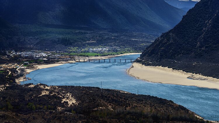 China Unveils World’s Largest Hydropower Project in Xizang A global game-changer in clean energy and regional cooperation