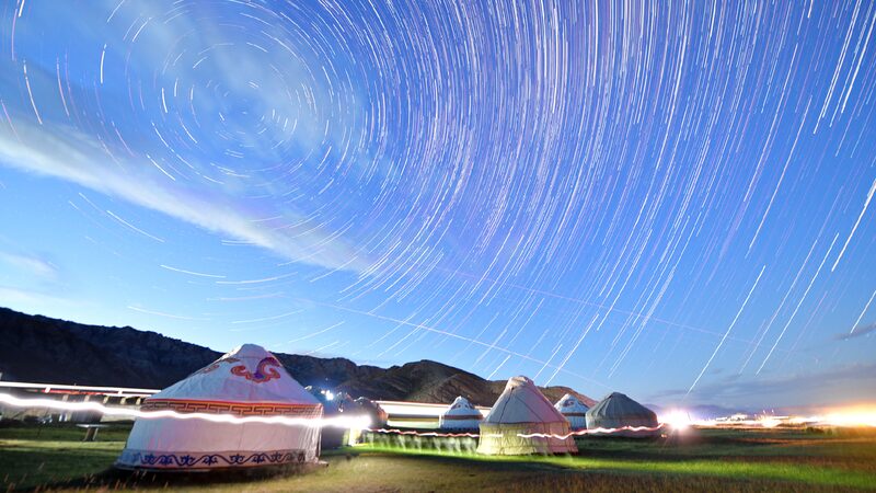 Stunning Starry Nights at Xinjiang’s Bayanbulak Grassland Draw Campers Brilliant starry night observed in Xinjiang's Bayanbulak Grassland