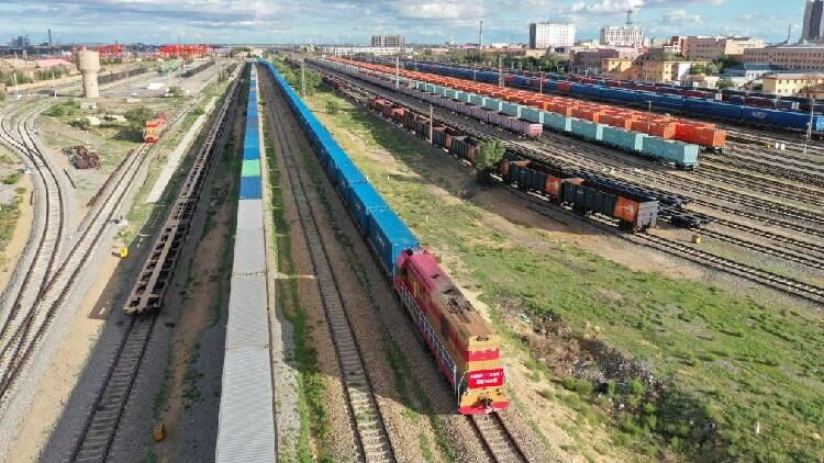 Erenhot Port Sees Record 2,000 China-Europe Freight Trains in 2023 China-Mongolia port handles 2,000 China-Europe freight trains in 2025