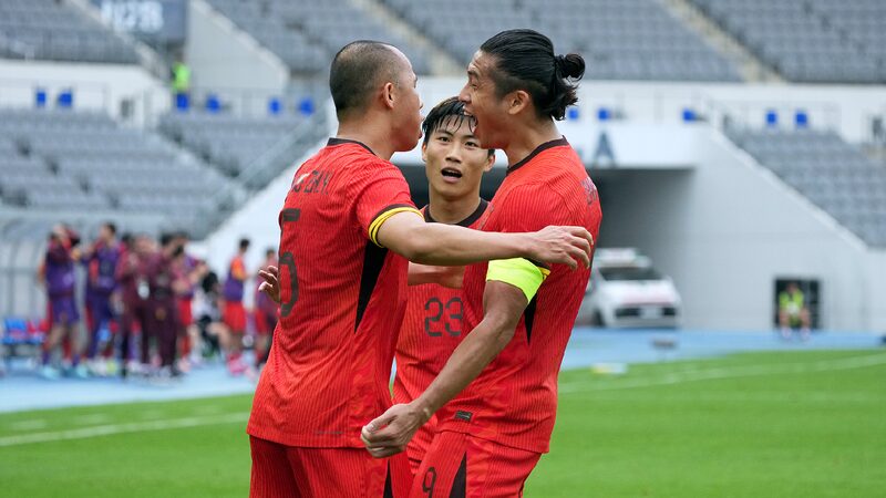 China beats Hong Kong, China 1-0 to secure third at East Asian Cup China beat China's Hong Kong 1-0, finish third at East Asian Cup