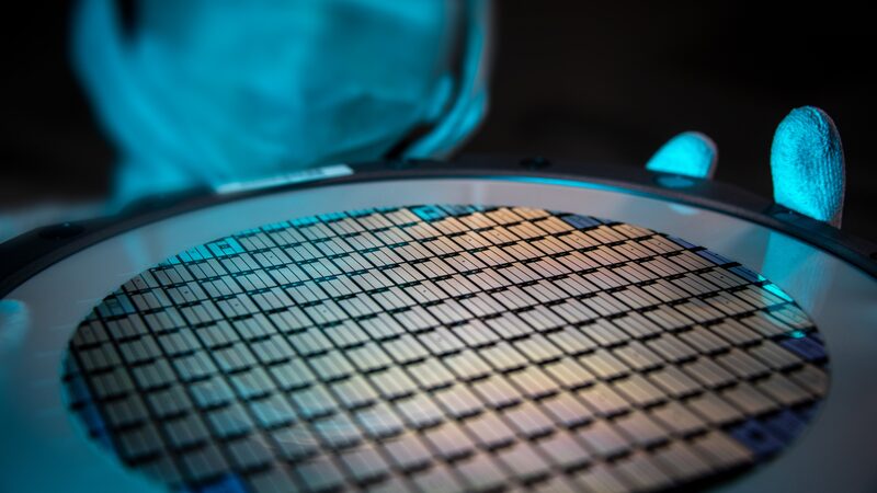 Chinese Scientists Pioneer Mass Production of Next-Gen Semiconductors China develops new method to mass-produce high-quality semiconductors