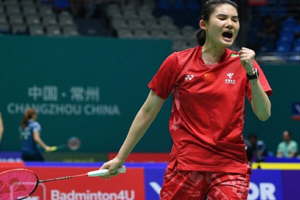 Han Yue’s Thrilling Victory Propels Her to Round of 16 at BWF China Open China's Han battles through three games to advance at BWF China Open