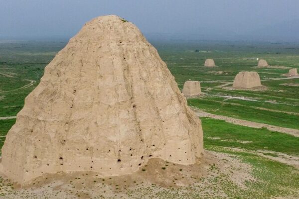 China’s Xixia Imperial Tombs Join UNESCO World Heritage List China's newest World Heritage Site: The Xixia Imperial Tombs video poster