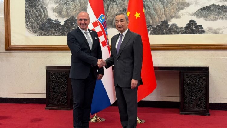 China and Croatia Strengthen Ties in Beijing Meeting Chinese FM holds talks with Croatian counterpart