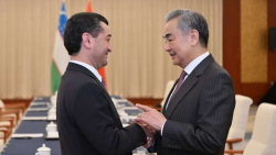 China and Uzbekistan Forge Stronger Ties at Tianjin Meeting Chinese FM meets with Uzbek counterpart in Tianjin