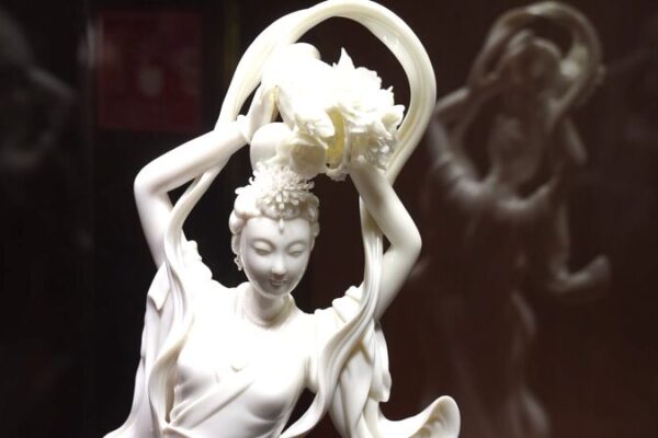 # - My News! Dehua Ceramics Foster Global Cultural Exchange Video Poster