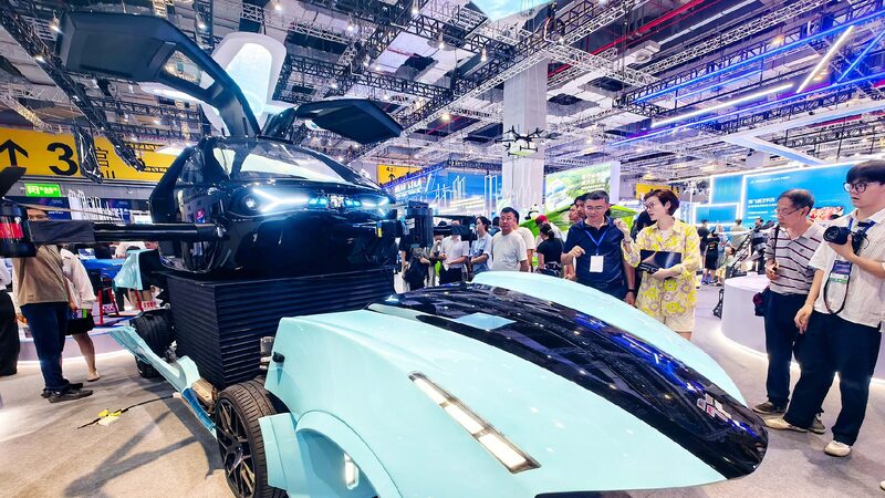 Expo Showcases Chinas Latest Achievement in Low altitude Economy 