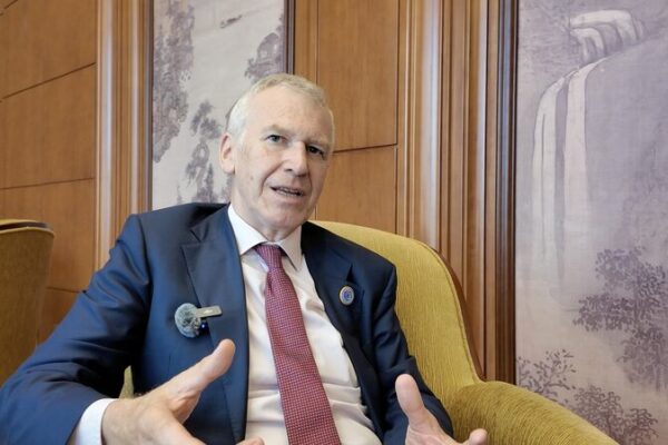 Former Belgian PM Yves Leterme on China’s Balance of Innovation and Tradition Former Belgian PM on balancing modernization, culture video poster