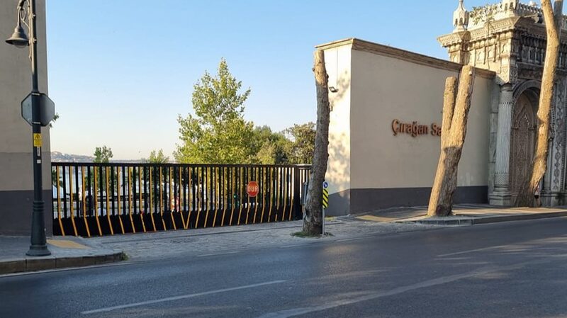 Russia and Ukraine Set for Peace Talks at Istanbul’s Historic Ciragan Palace Live: Exterior of venue where Russia-Ukraine talks set to take place video poster