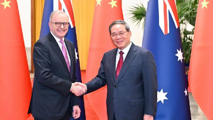 Premier Li China Ready to Deepen Bilateral Cooperation with Australia 
