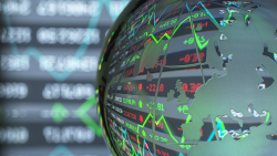 UN Report: Global Trade Grows by $300 Billion in First Half, but Outlook Remains Uncertain UN: Global trade grows by $300 billion in H1, outlook still uncertain