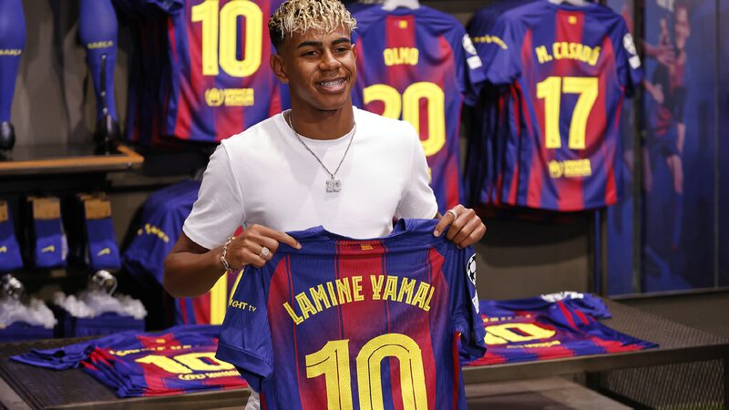 Lamine Yamal Takes Over Barcelona’s Iconic Number 10 Jersey Yamal extends contract, takes over iconic Barcelona number 10 shirt
